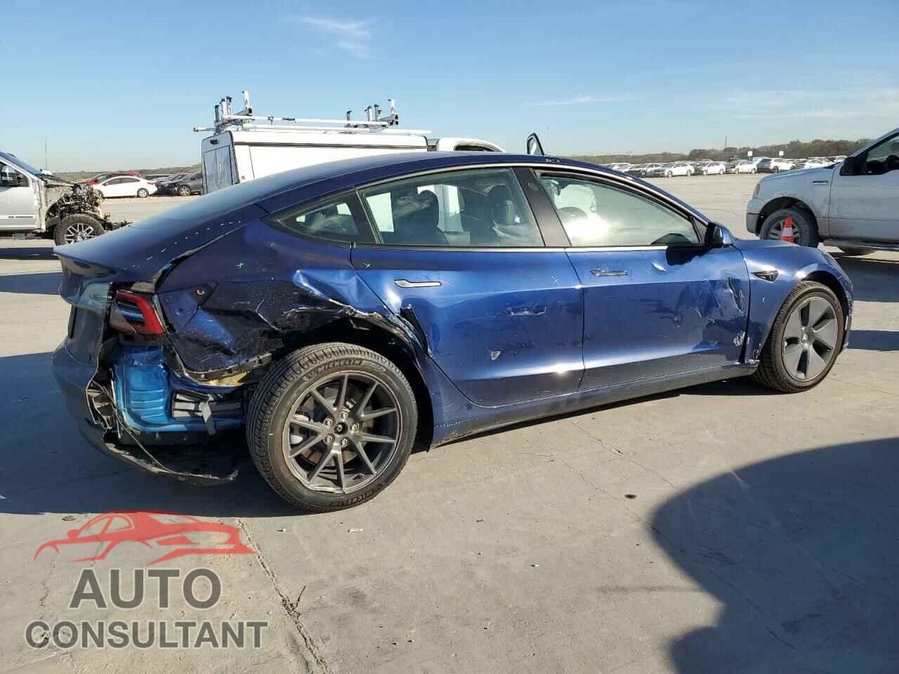 TESLA MODEL 3 2021 - 5YJ3E1EA8MF837074