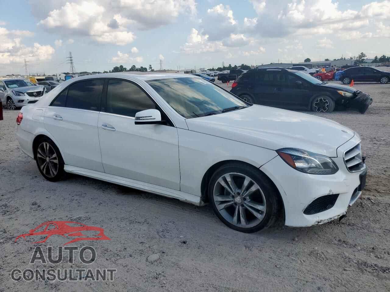 MERCEDES-BENZ E-CLASS 2014 - WDDHF5KB4EA823163