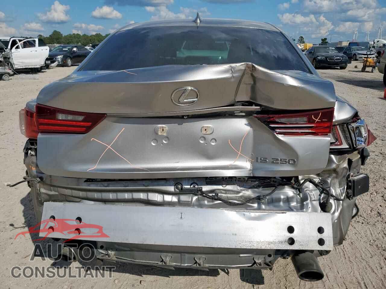LEXUS IS 2014 - JTHBF1D29E5041860