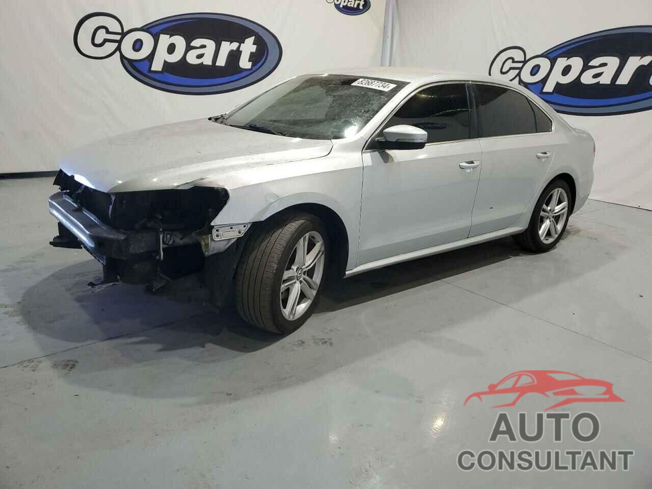 VOLKSWAGEN PASSAT 2014 - 1VWBS7A34EC114347