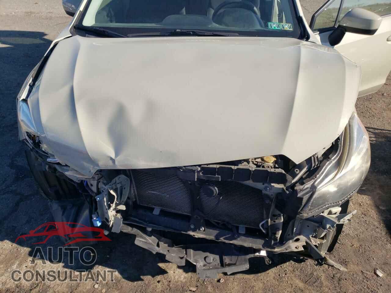 SUBARU XV 2015 - JF2GPACC5FH230148