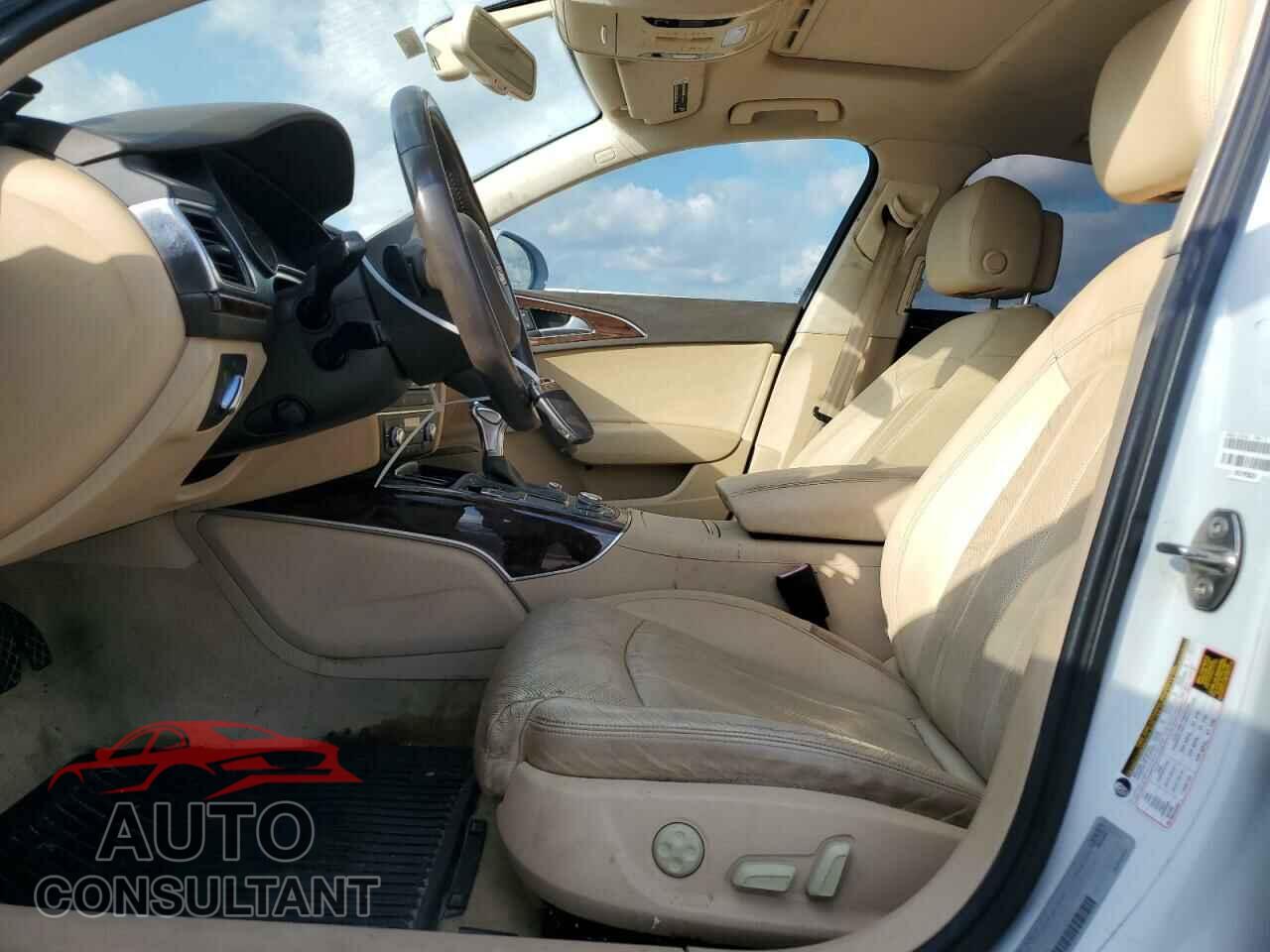 AUDI A6 2012 - WAUHGAFC5CN074301