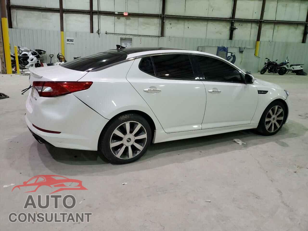 KIA OPTIMA 2012 - 5XXGR4A64CG075429
