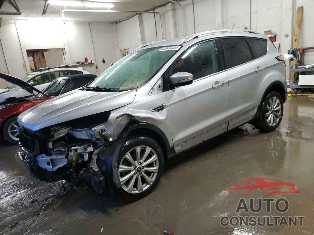 FORD ESCAPE 2017 - 1FMCU0J93HUC12230