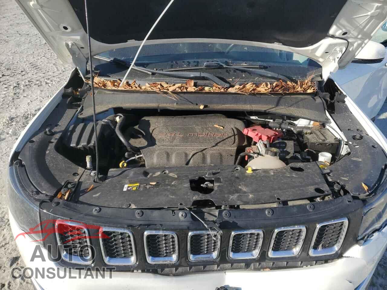JEEP COMPASS 2019 - 3C4NJCCB8KT749040