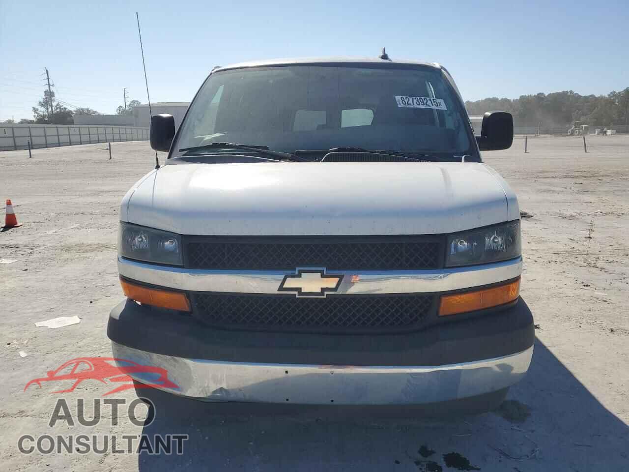 CHEVROLET EXPRESS 2018 - 1GAZGPFP8J1170952