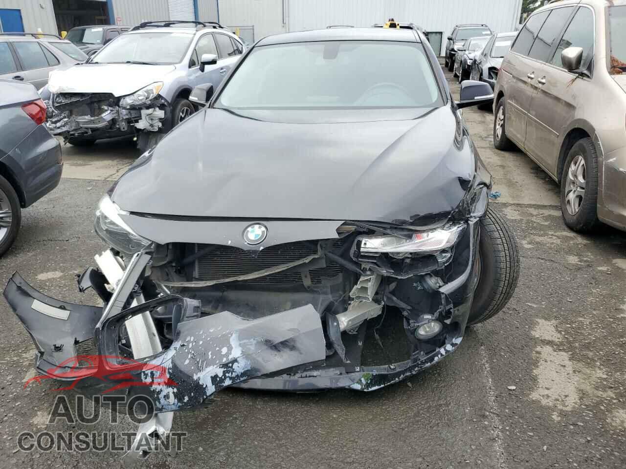 BMW 3 SERIES 2016 - WBA8E1G57GNU11319