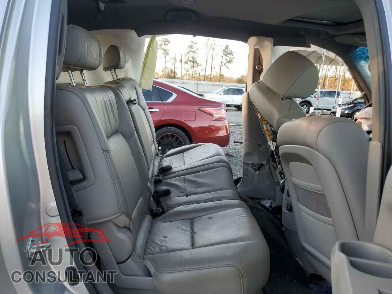 HONDA PILOT 2011 - 5FNYF3H58BB050913