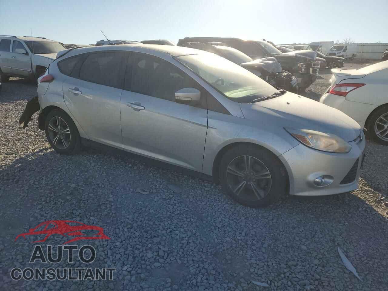 FORD FOCUS 2014 - 1FADP3K23EL320227
