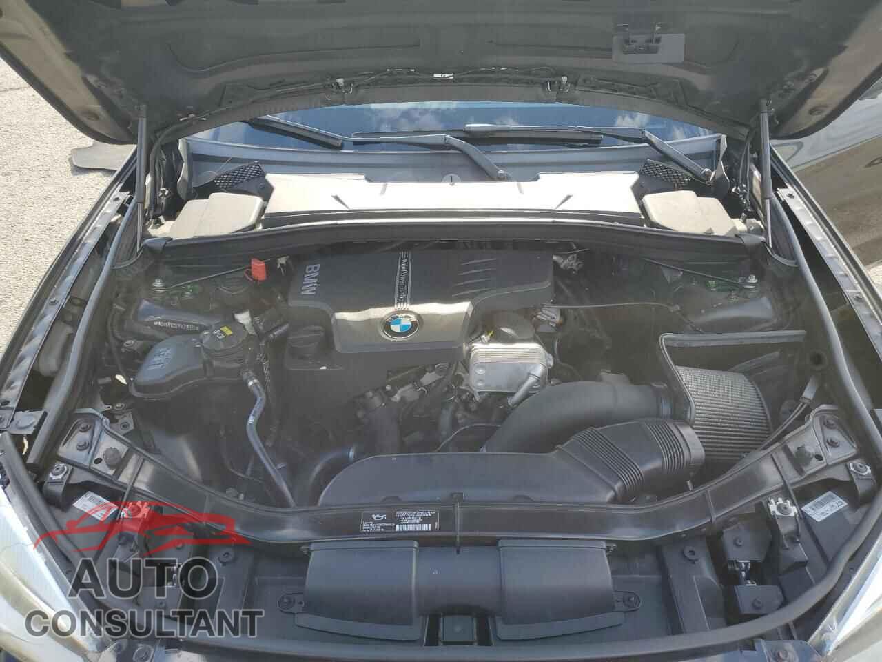 BMW X1 2015 - WBAVM1C57FV318312