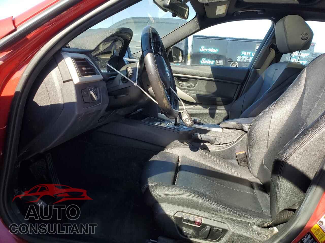 BMW 3 SERIES 2014 - WBA3C3C58EPV90621
