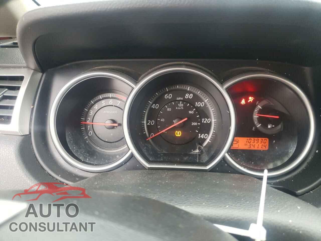 NISSAN VERSA 2011 - 3N1BC1CP2BL505920