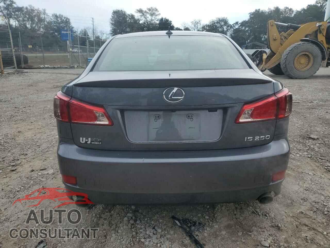 LEXUS IS 2012 - JTHBF5C20C5165425