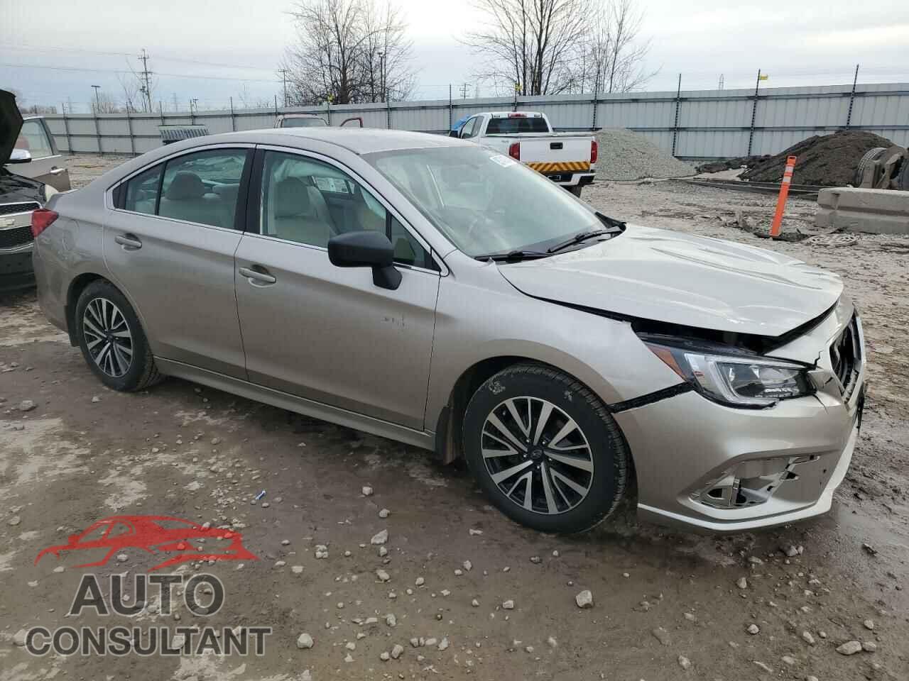 SUBARU LEGACY 2018 - 4S3BNAB62J3023863
