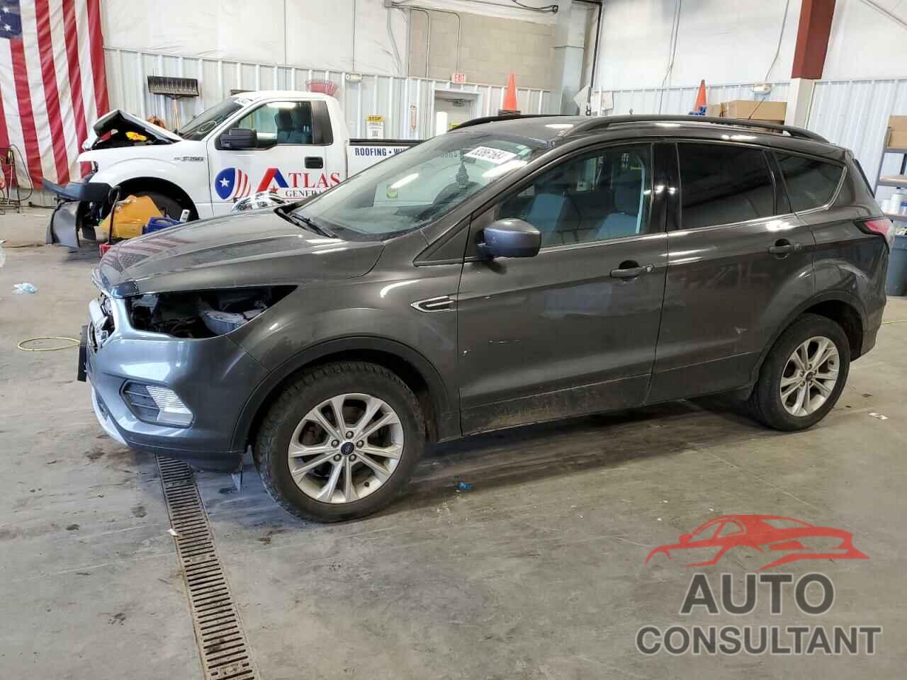 FORD ESCAPE 2018 - 1FMCU0GDXJUC82096