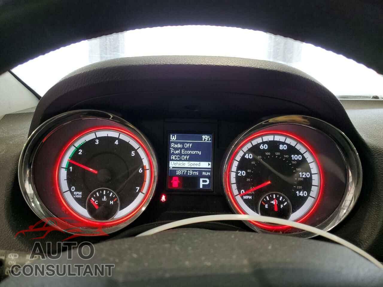 DODGE DURANGO 2012 - 1C4SDJET5CC286081