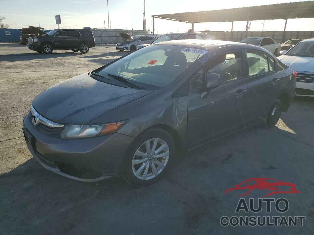 HONDA CIVIC 2012 - 2HGFB2F82CH589387