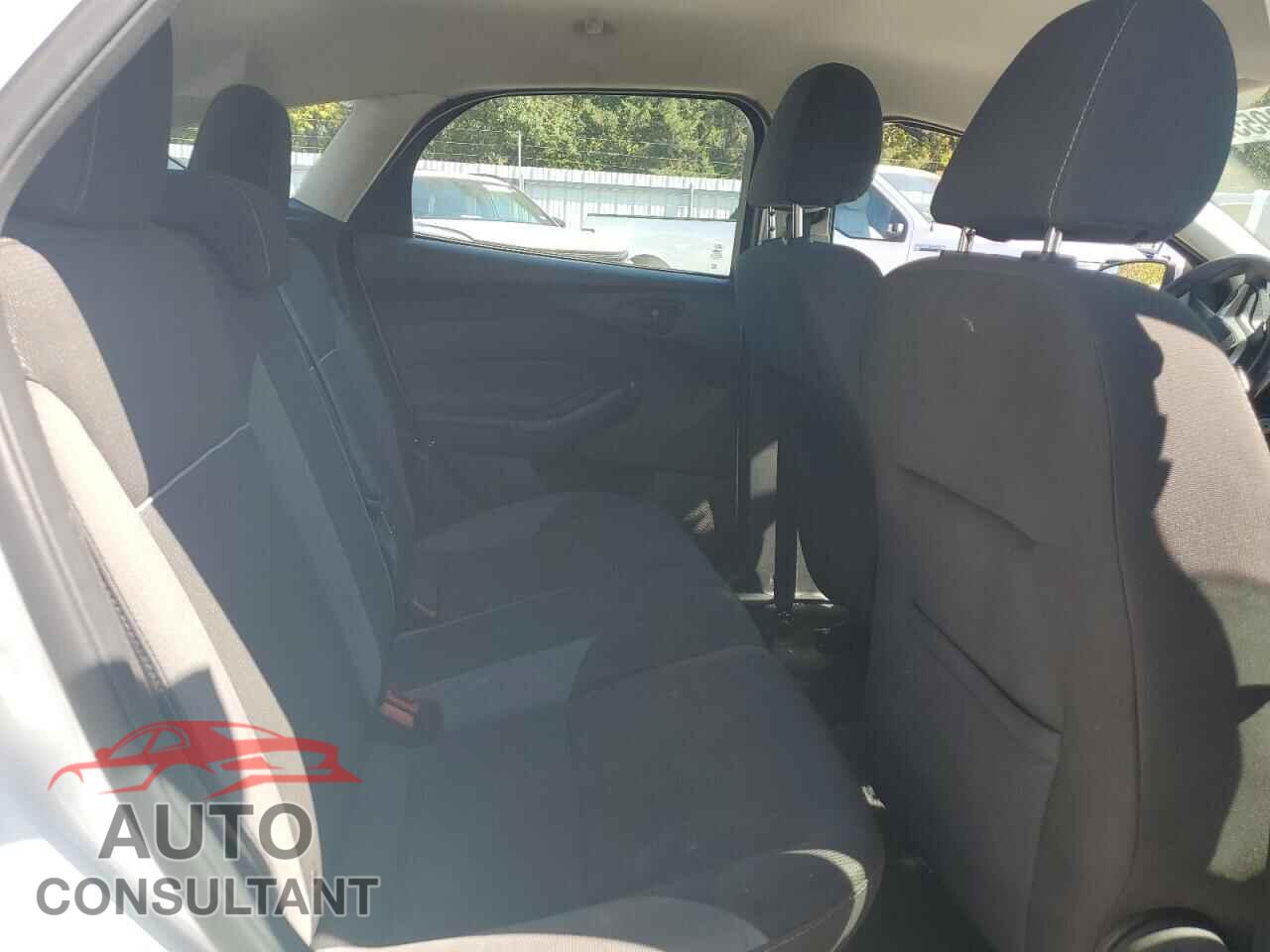 FORD FOCUS 2012 - 1FAHP3K22CL455343