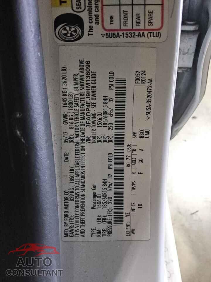 FORD FIESTA 2017 - 3FADP4EJ9HM136096