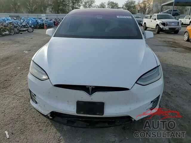 TESLA MODEL X 2018 - 5YJXCDE4XJF090110