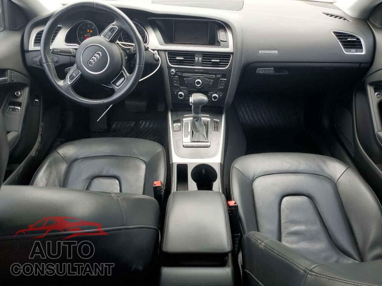 AUDI A5 2013 - WAUCFAFR6DA037784