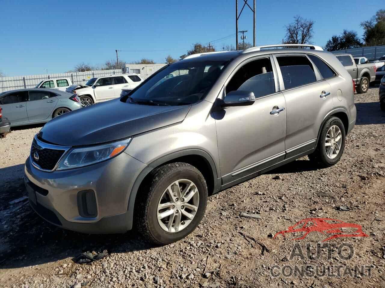 KIA SORENTO 2015 - 5XYKT4A7XFG587457