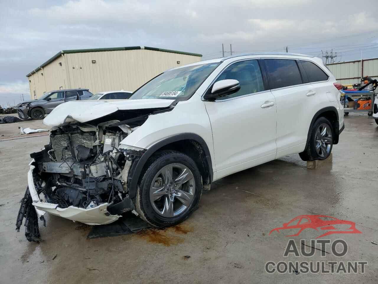 TOYOTA HIGHLANDER 2018 - 5TDDZRFH2JS879069