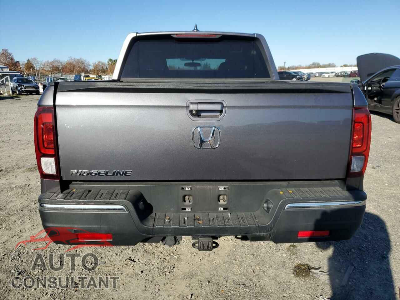 HONDA RIDGELINE 2017 - 5FPYK2F48HB007351