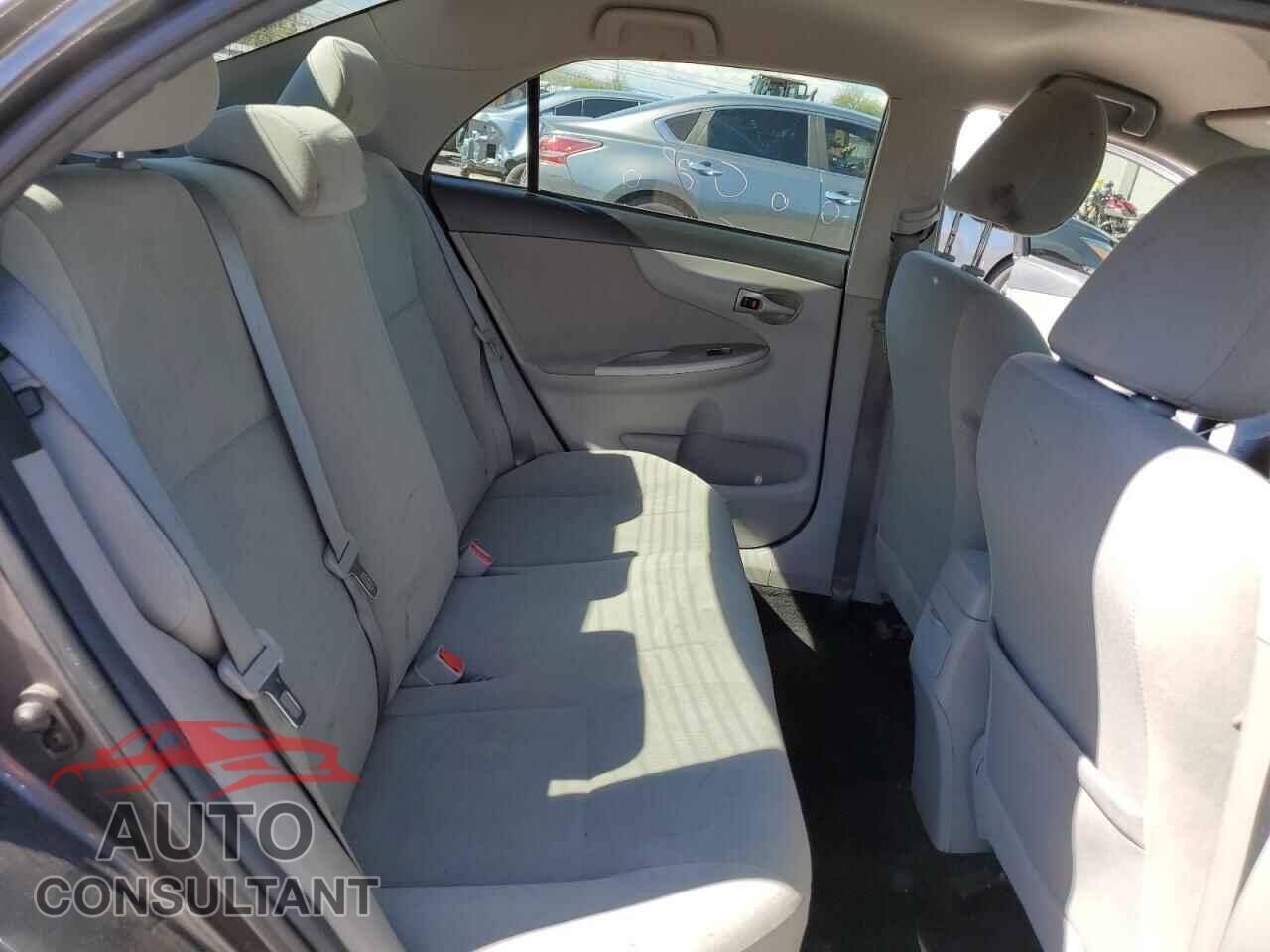 TOYOTA COROLLA 2013 - 5YFBU4EEXDP180835