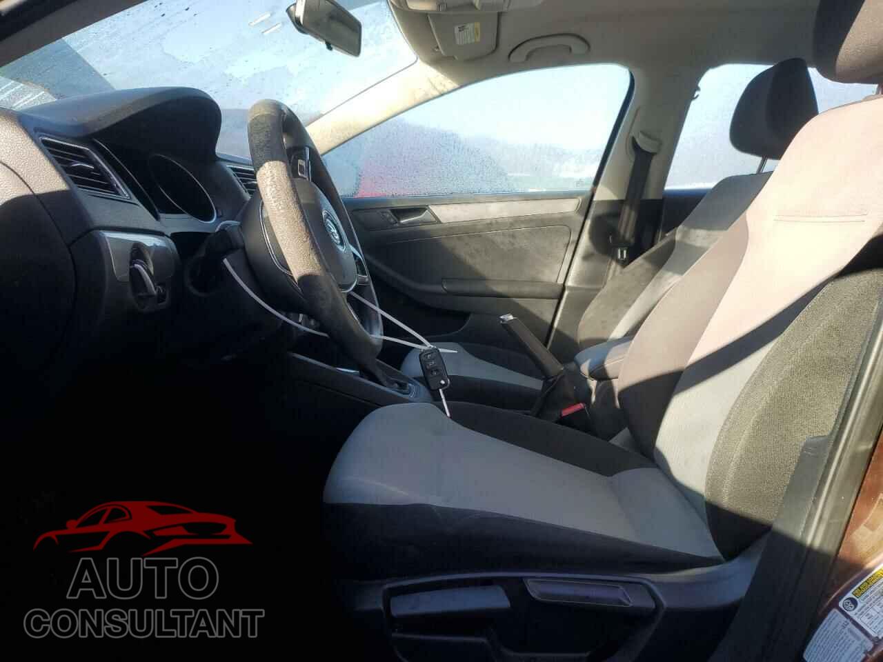 VOLKSWAGEN JETTA 2017 - 3VW2B7AJ2HM221057