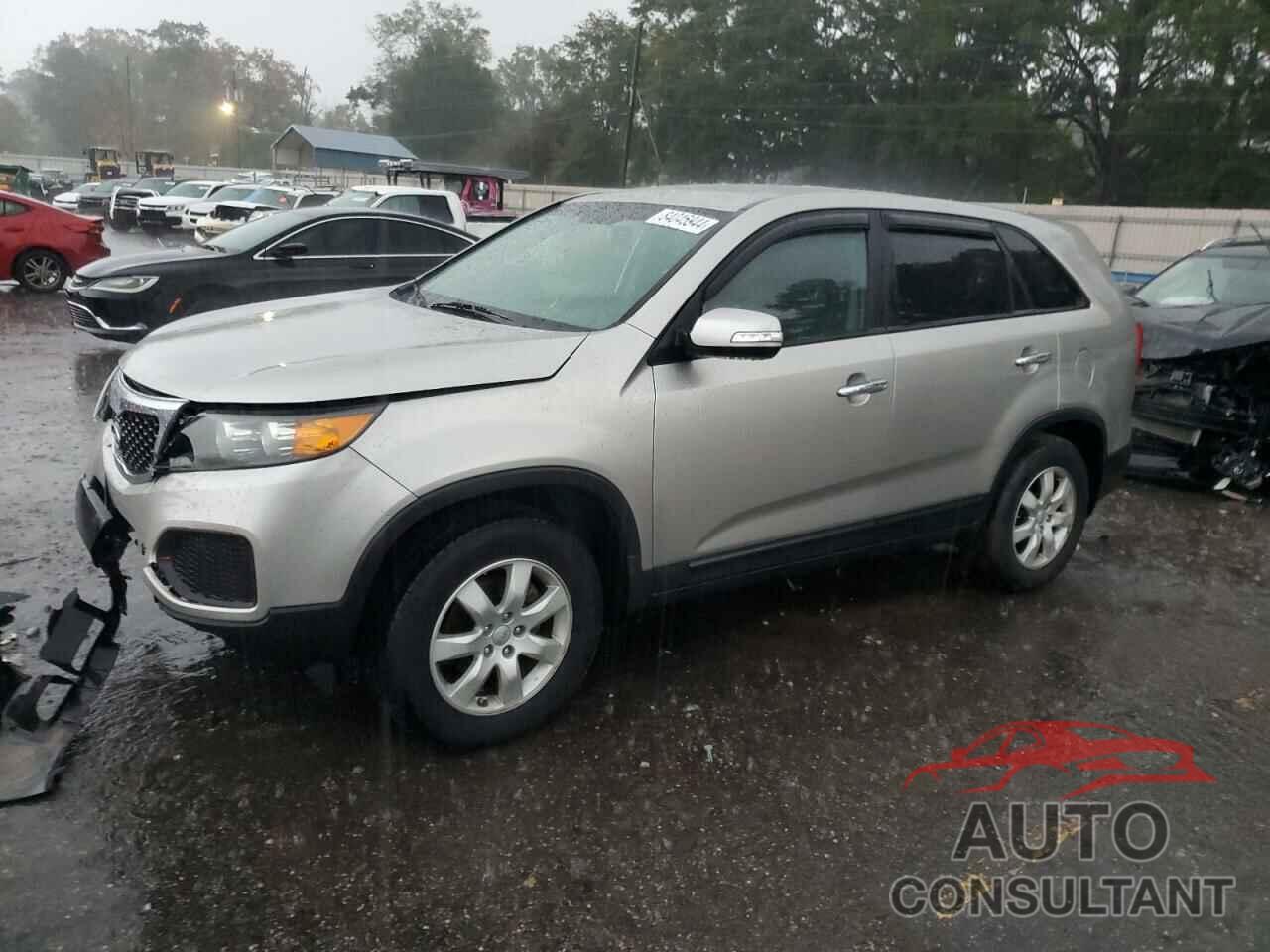 KIA SORENTO 2013 - 5XYKT3A19DG328686