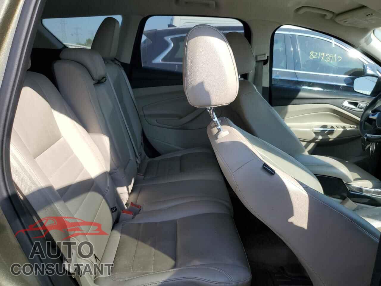 FORD ESCAPE 2014 - 1FMCU0J98EUB24978