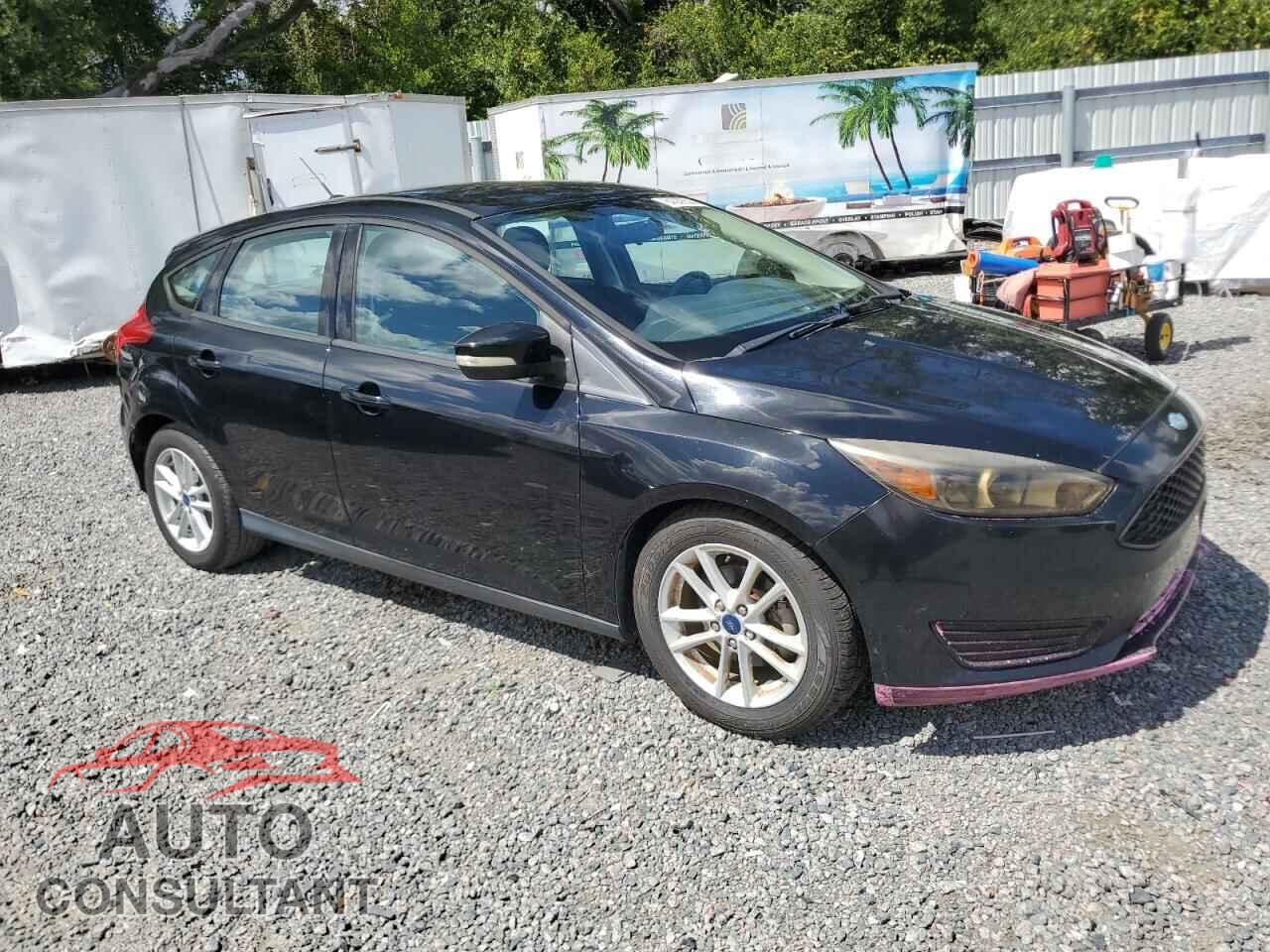 FORD FOCUS 2017 - 1FADP3K29HL231217