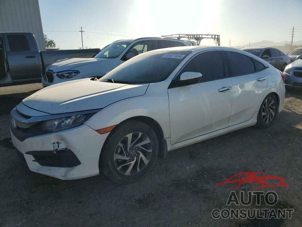 HONDA CIVIC 2018 - 19XFC2F72JE023340