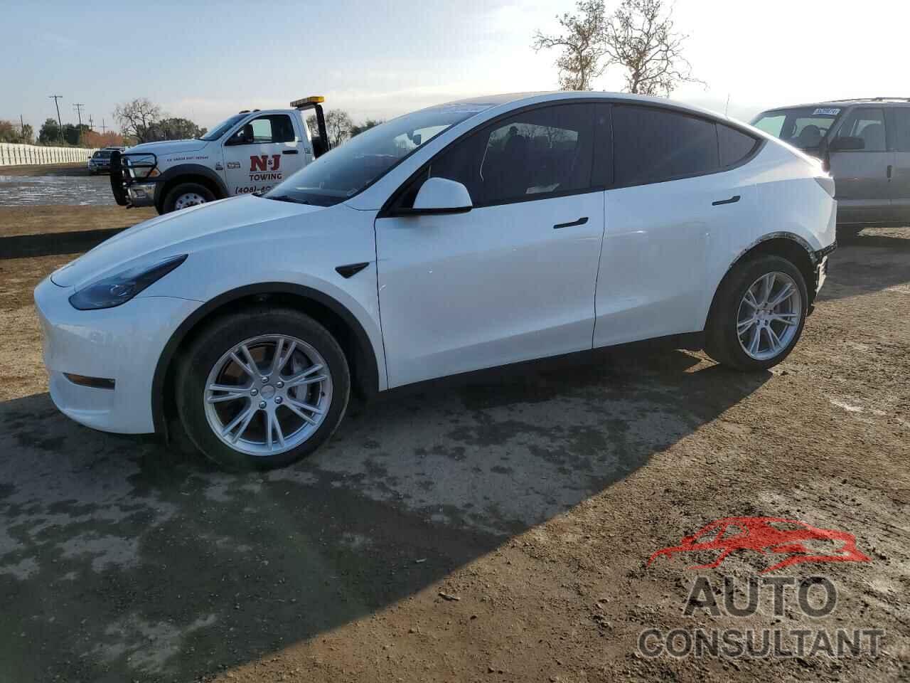 TESLA MODEL Y 2023 - 7SAYGDEE6PF687056