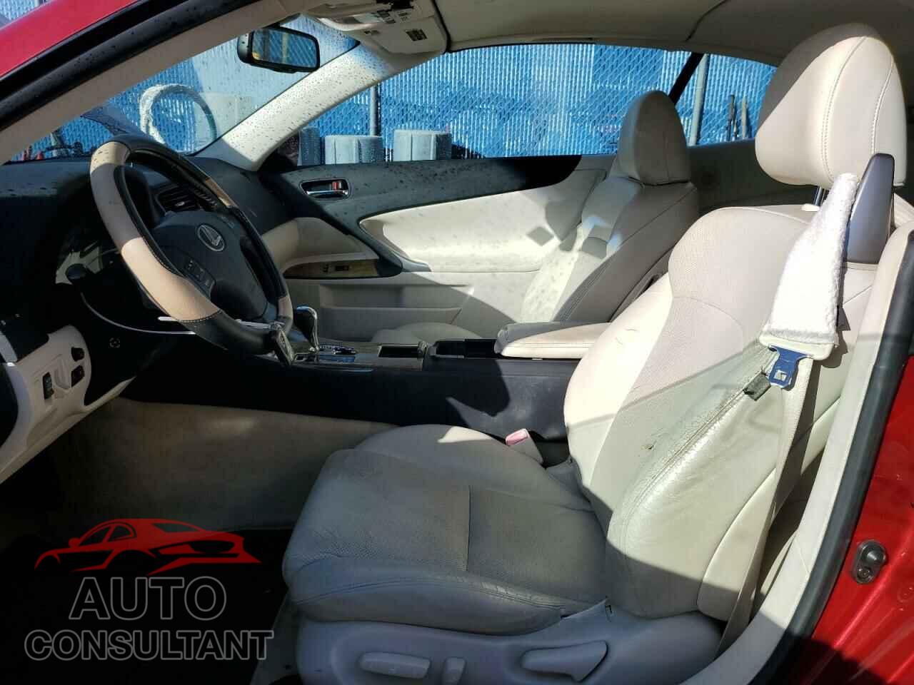 LEXUS IS 2010 - JTHFE2C22A2501707