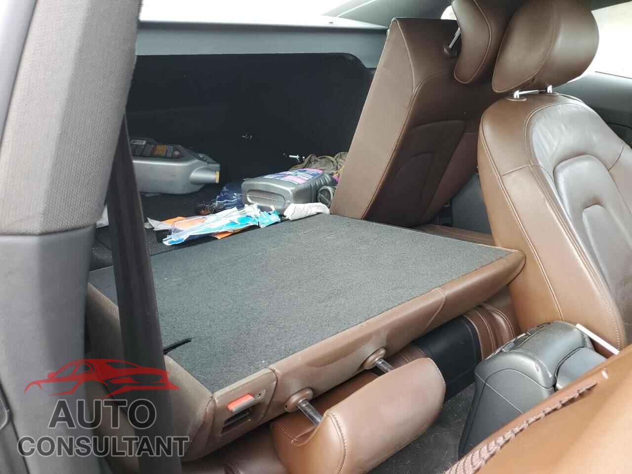 AUDI A5 2013 - WAUCFAFR1DA023582
