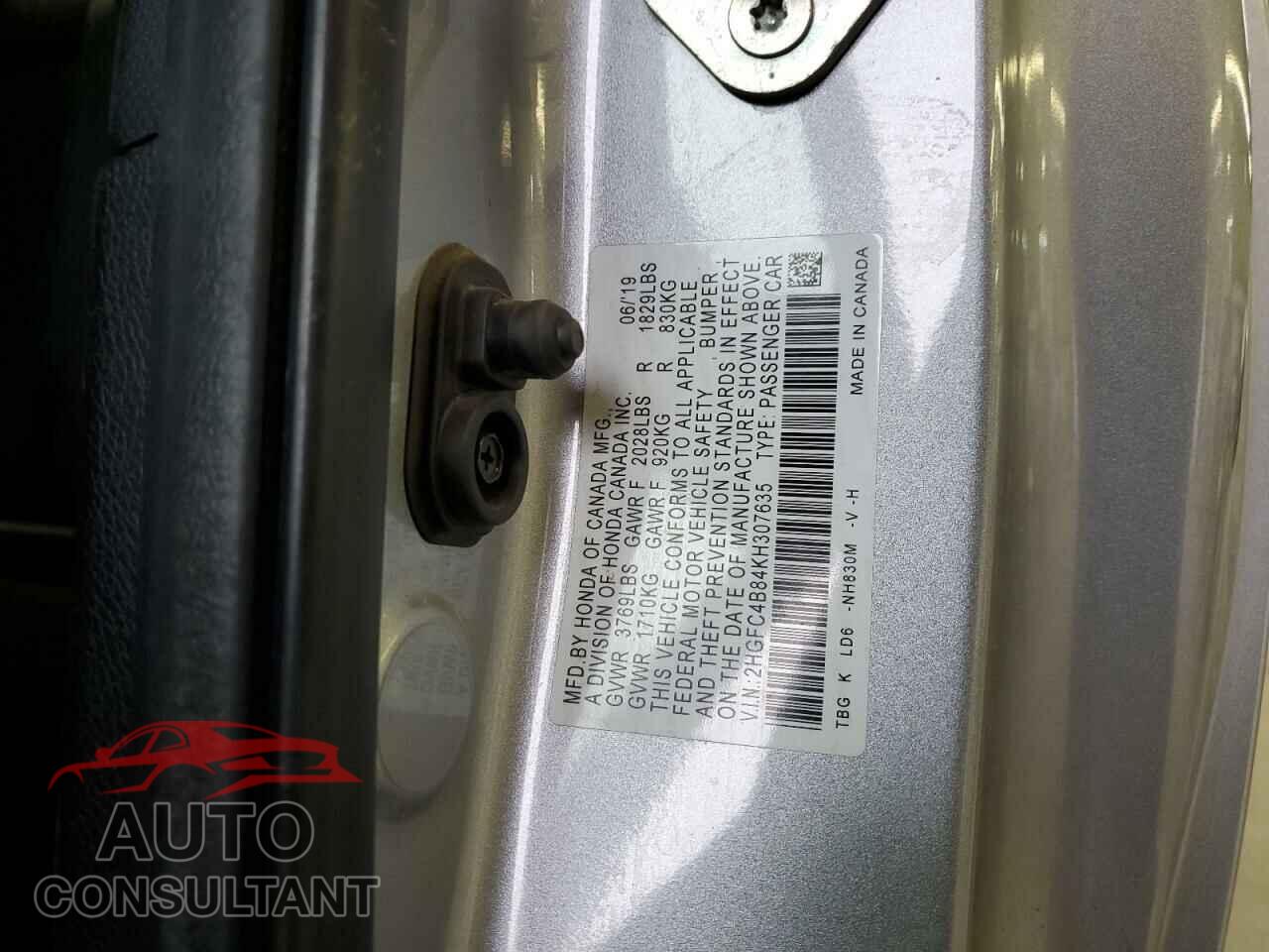 HONDA CIVIC 2019 - 2HGFC4B84KH307635
