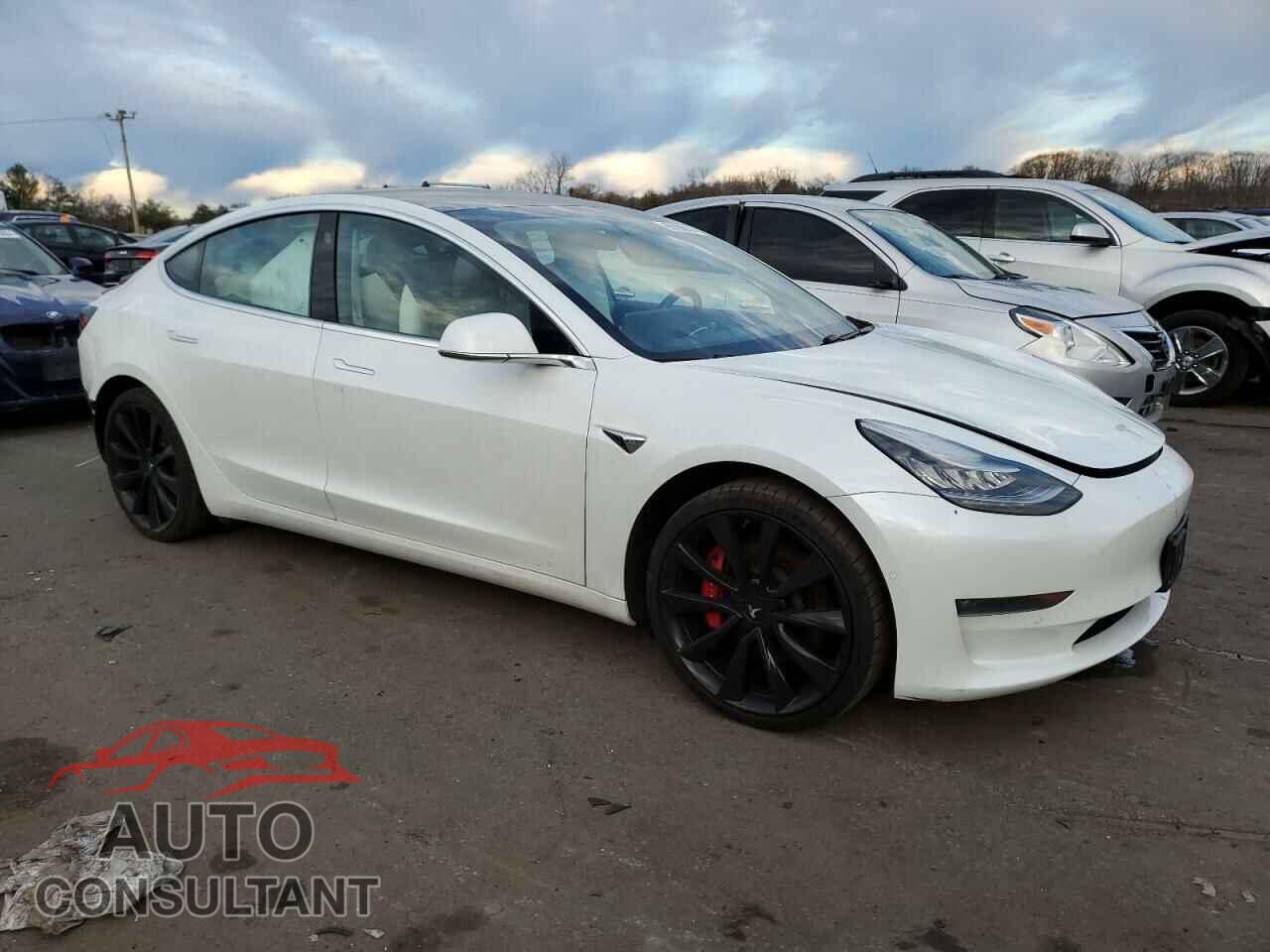 TESLA MODEL 3 2020 - 5YJ3E1EC8LF719235