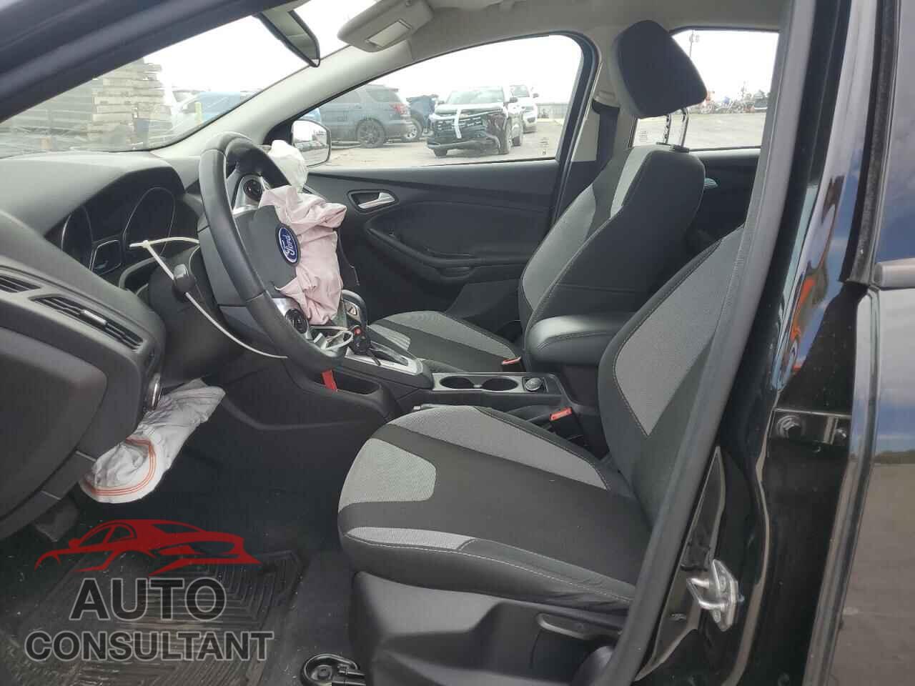 FORD FOCUS 2014 - 1FADP3K21EL419872