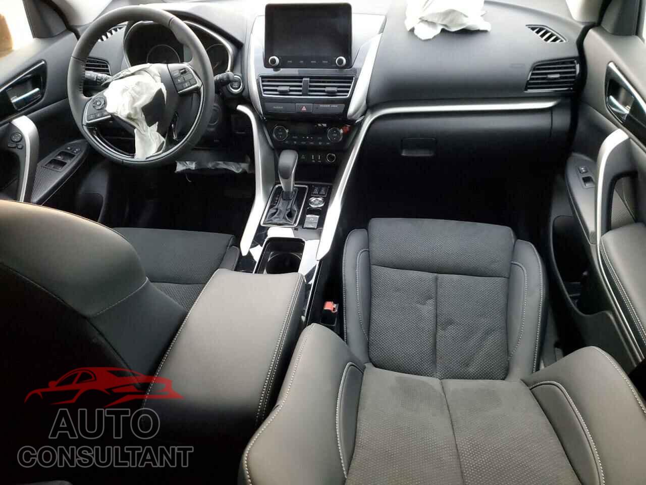 MITSUBISHI ECLIPSE 2024 - JA4ATWAA7RZ076520