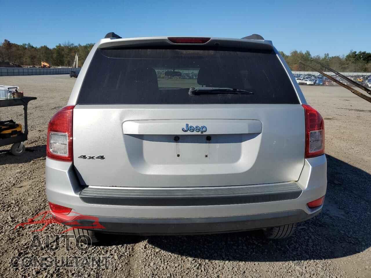 JEEP COMPASS 2011 - 1J4NF1FB5BD235146