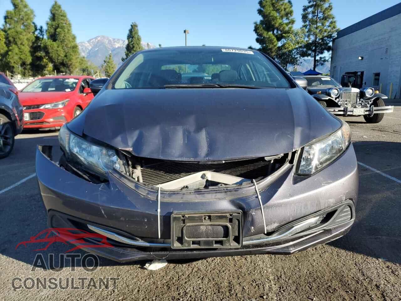 HONDA CIVIC 2015 - 2HGFB2F88FH543325