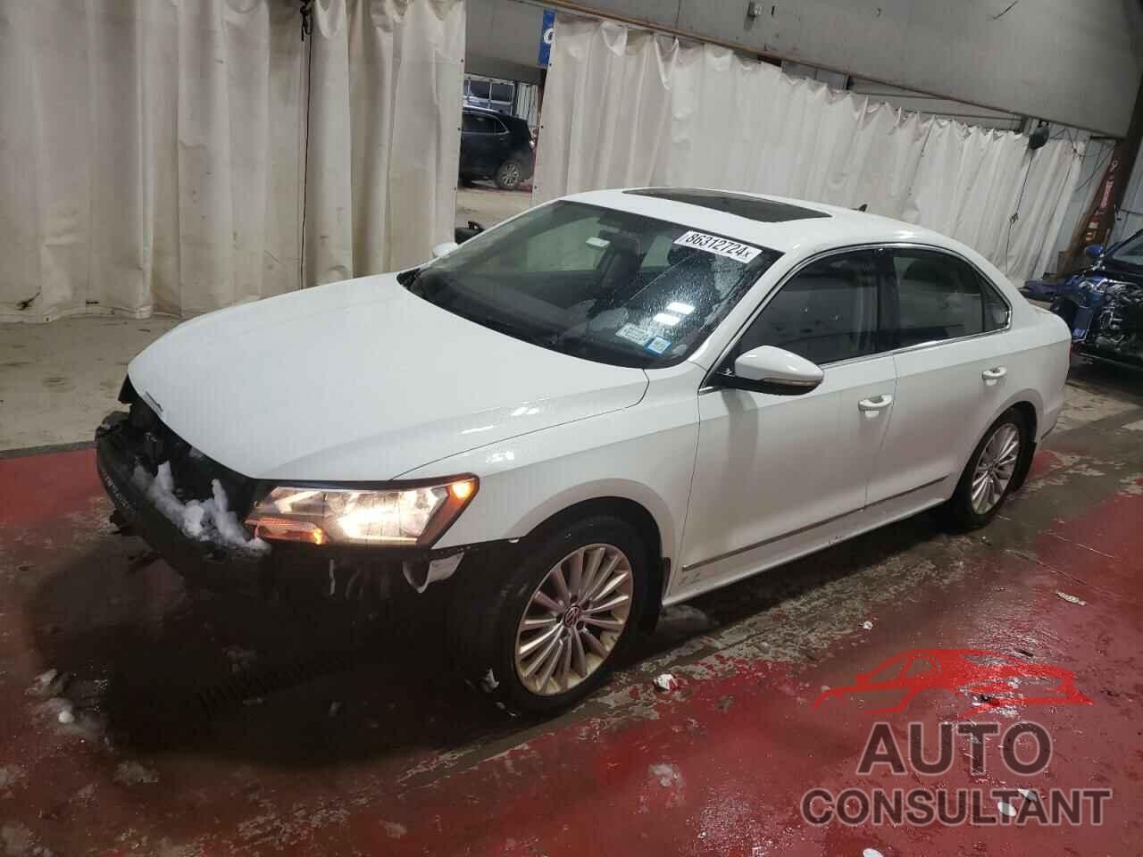 VOLKSWAGEN PASSAT 2017 - 1VWBT7A30HC004199