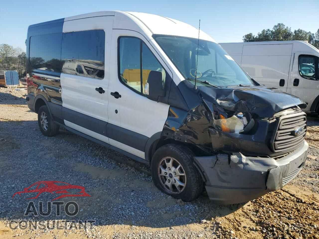FORD TRANSIT 2015 - 1FTYR2CM1FKA69926