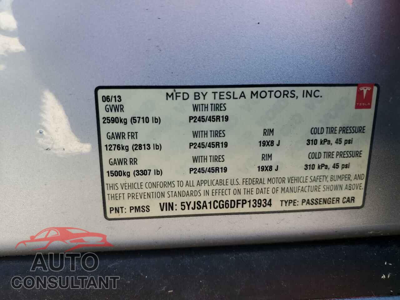 TESLA MODEL S 2013 - 5YJSA1CG6DFP13934