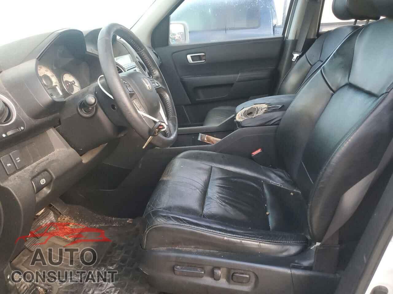HONDA PILOT 2011 - 5FNYF3H95BB018391