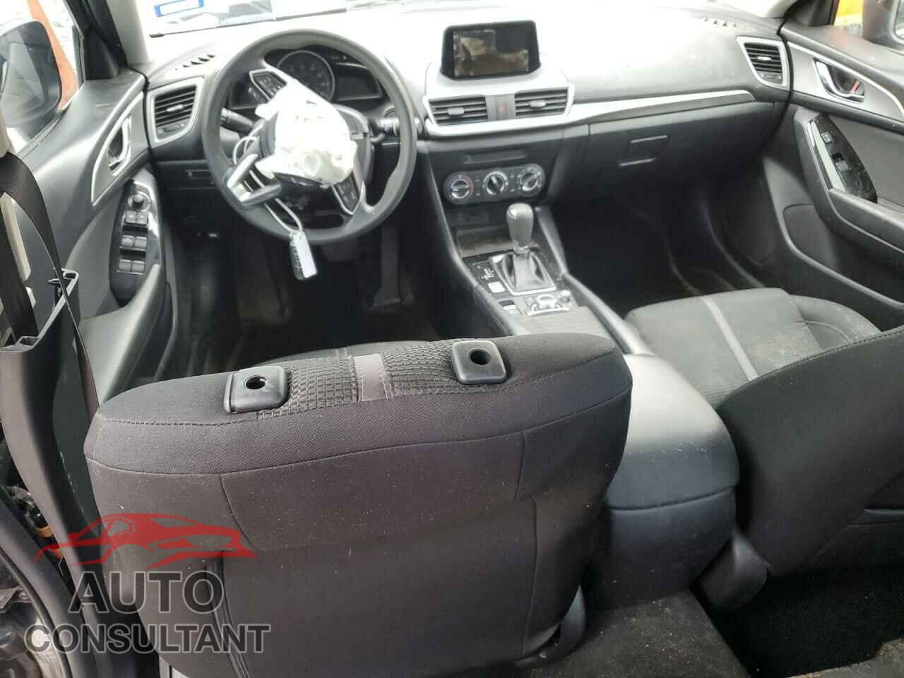 MAZDA 3 2017 - 3MZBN1U7XHM124094