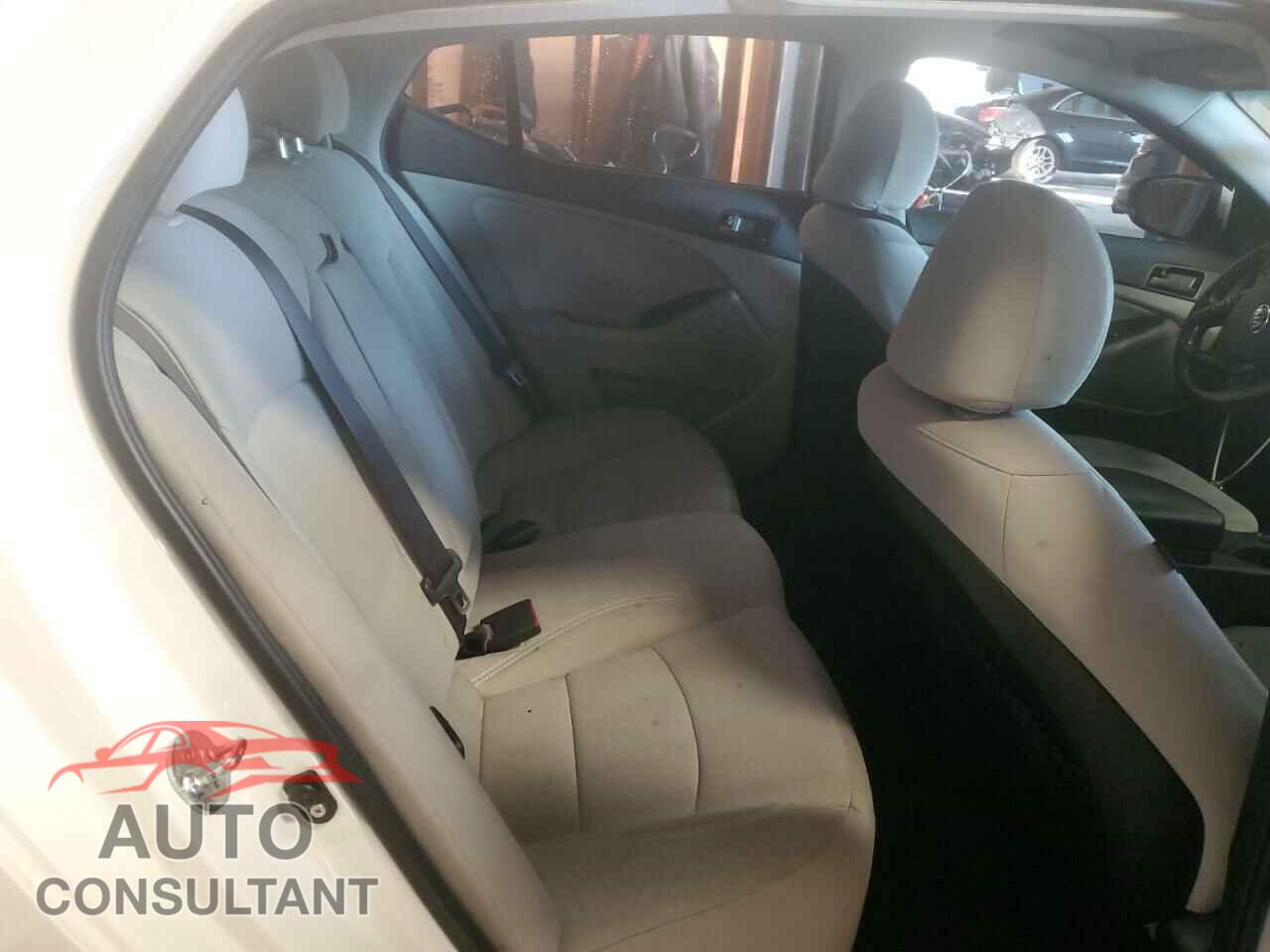 KIA OPTIMA 2013 - KNAGM4A78D5402232