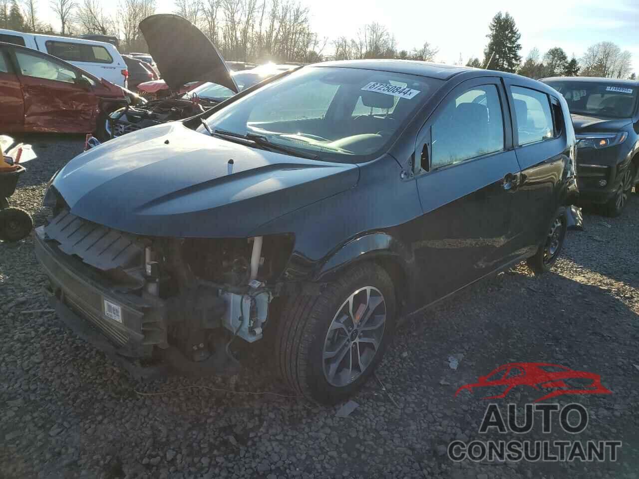 CHEVROLET SONIC 2020 - 1G1JD6SB6L4136715